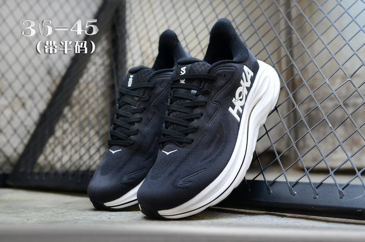 Hoka Preto Branco Superior Malha Engenhada Sola Intermediária Esculpida Tênis de Corrida 5