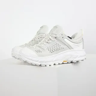 Hoka Trail Sneaker सफेद और हल्का भूरा जीवनशैली स्नीकर्स