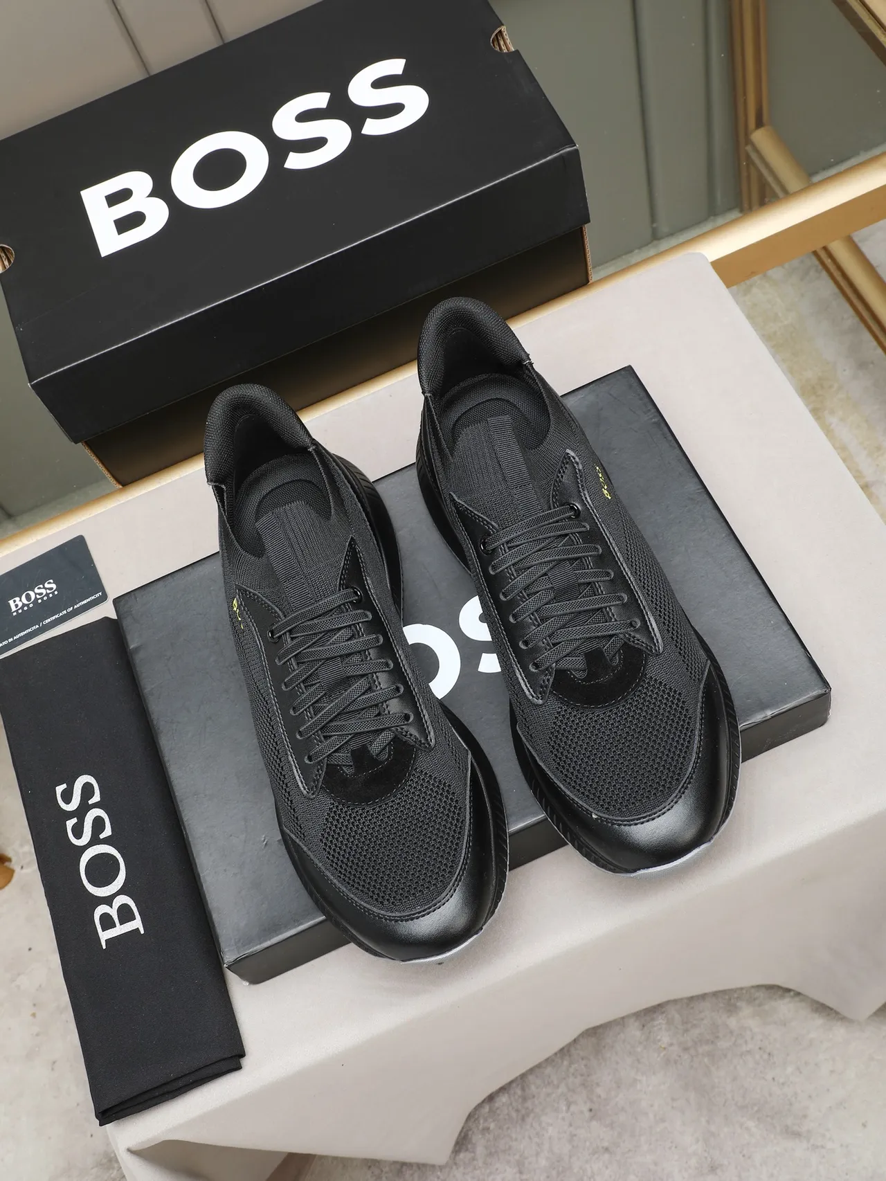Hugo Boss حذاء رياضي أسود شبكي مضفر بنمط الحياة 2