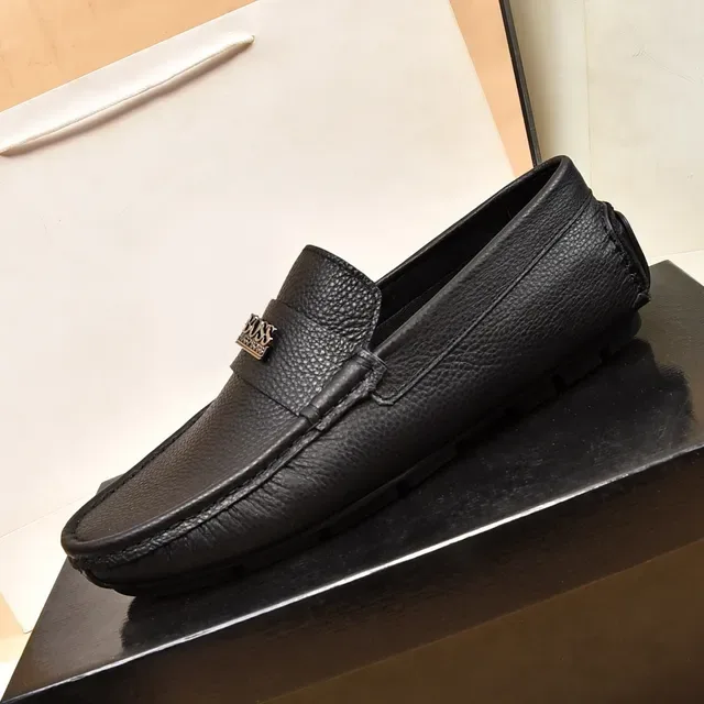 Hugo Boss Black Pebbled Leather Penny Strap Loafer 6