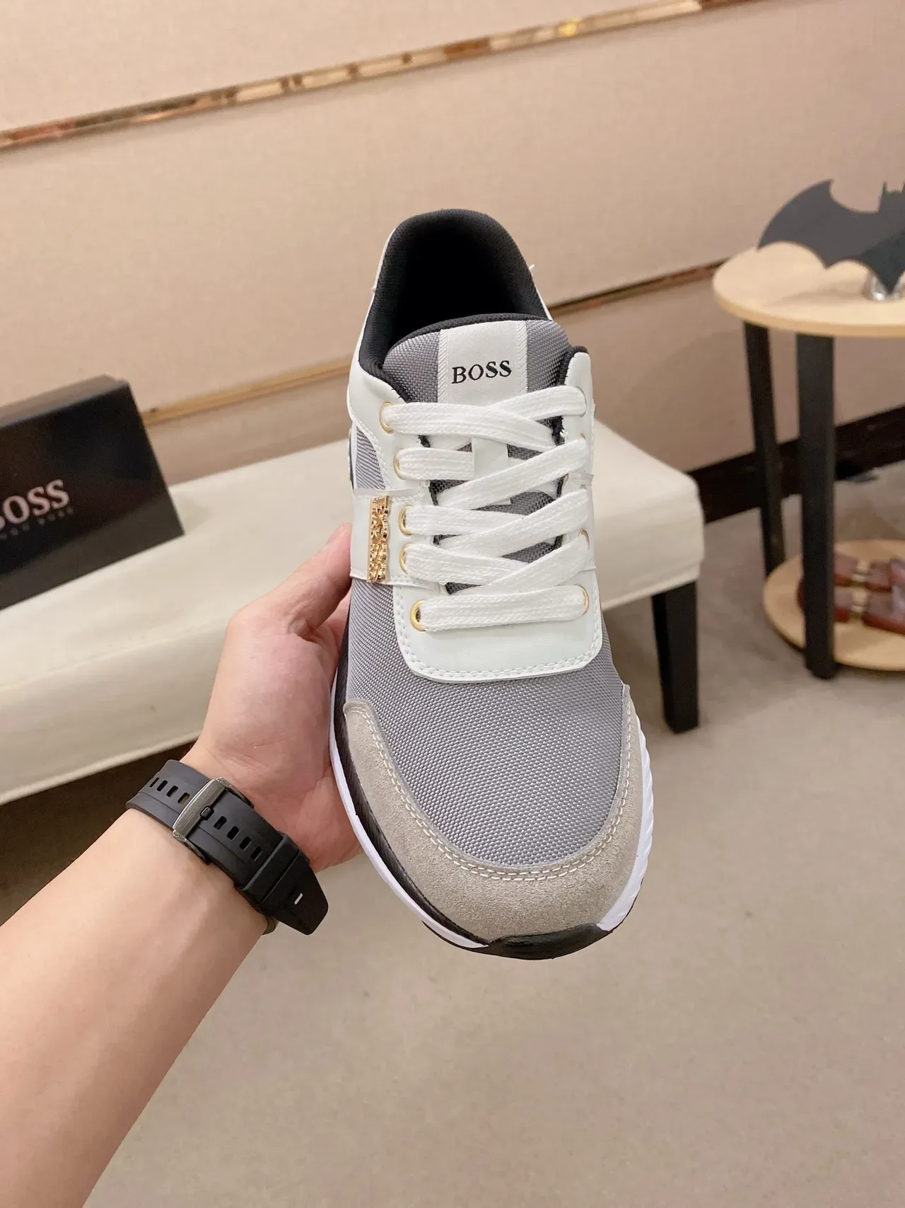 Hugo Boss Gray White Mixed-Material Upper Gold-Tone Hardware Sneakers 5