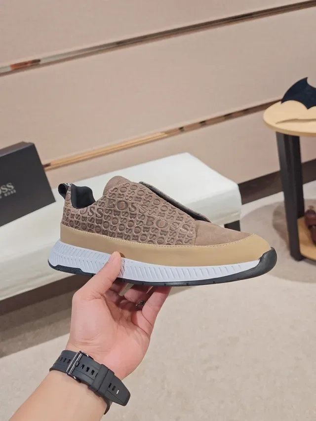 Hugo Boss Monogram Slip-On Beige Lifestyle Sneakers 4