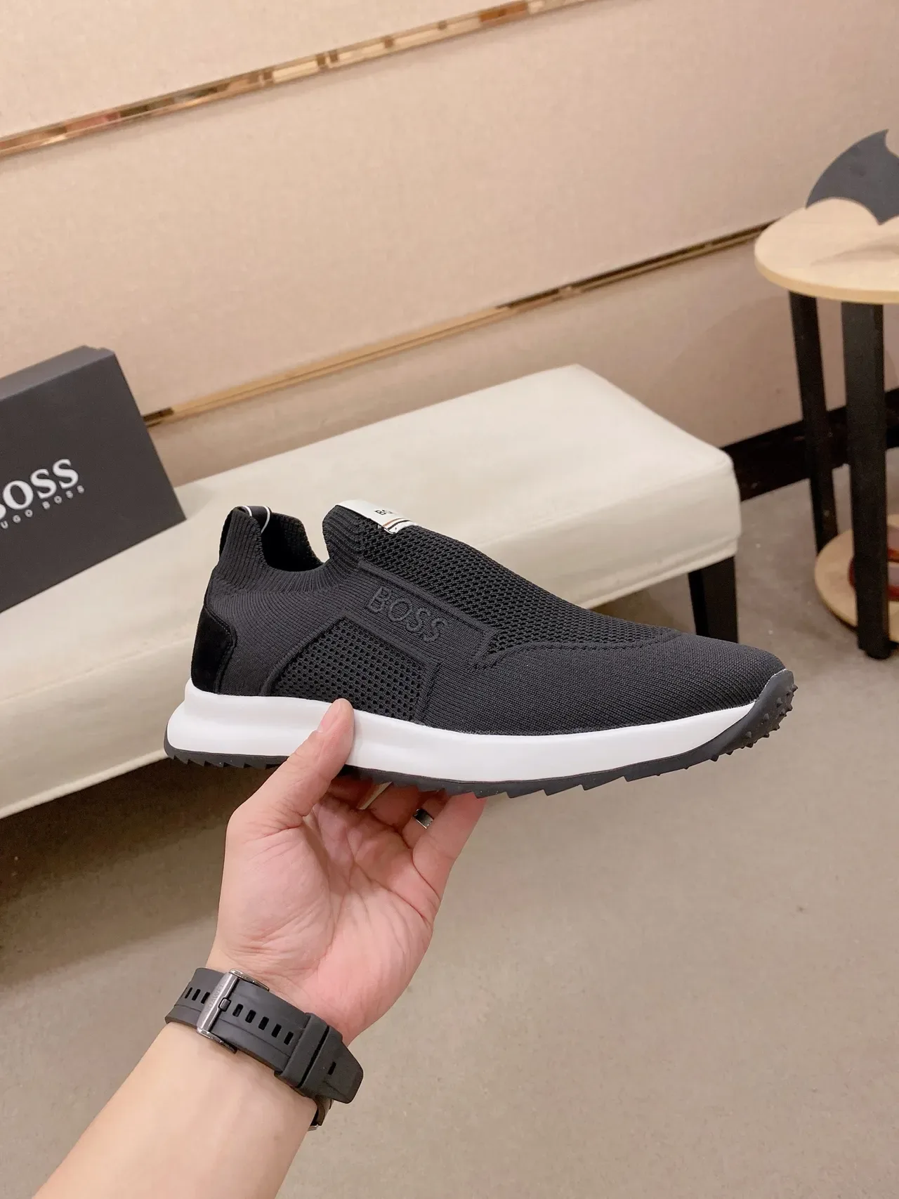 Hugo Boss Chaussures Lifestyle Slip-On en Tricot Noir et Blanc 4