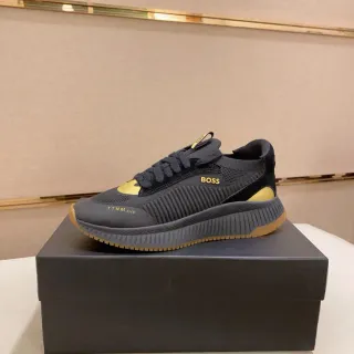 Hugo Boss TTNM Evo Preto e Dourado Lifestyle Sneakers