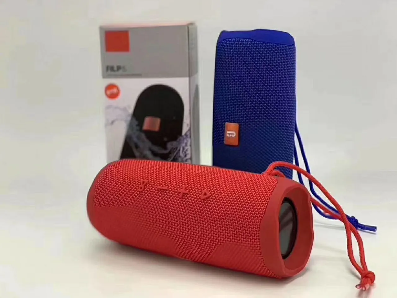 JBL Charge Black Red Cylindrical Fabric-Grille Portable Speaker 4