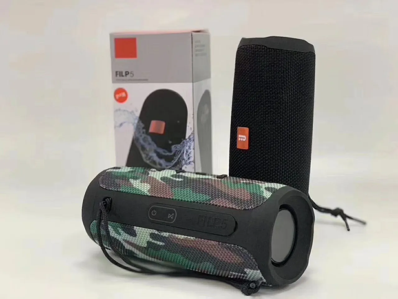 JBL Charge Black Red Cylindrical Fabric-Grille Portable Speaker 10