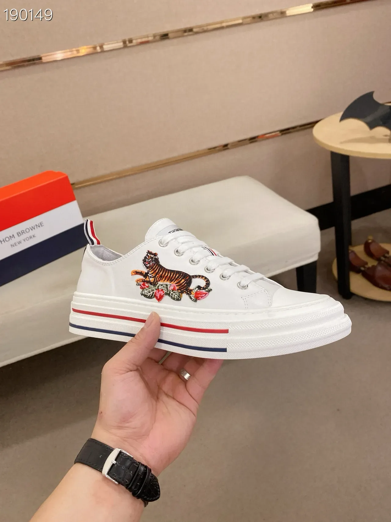 Kenzo Tiger Embroidered White Lifestyle Sneakers 6