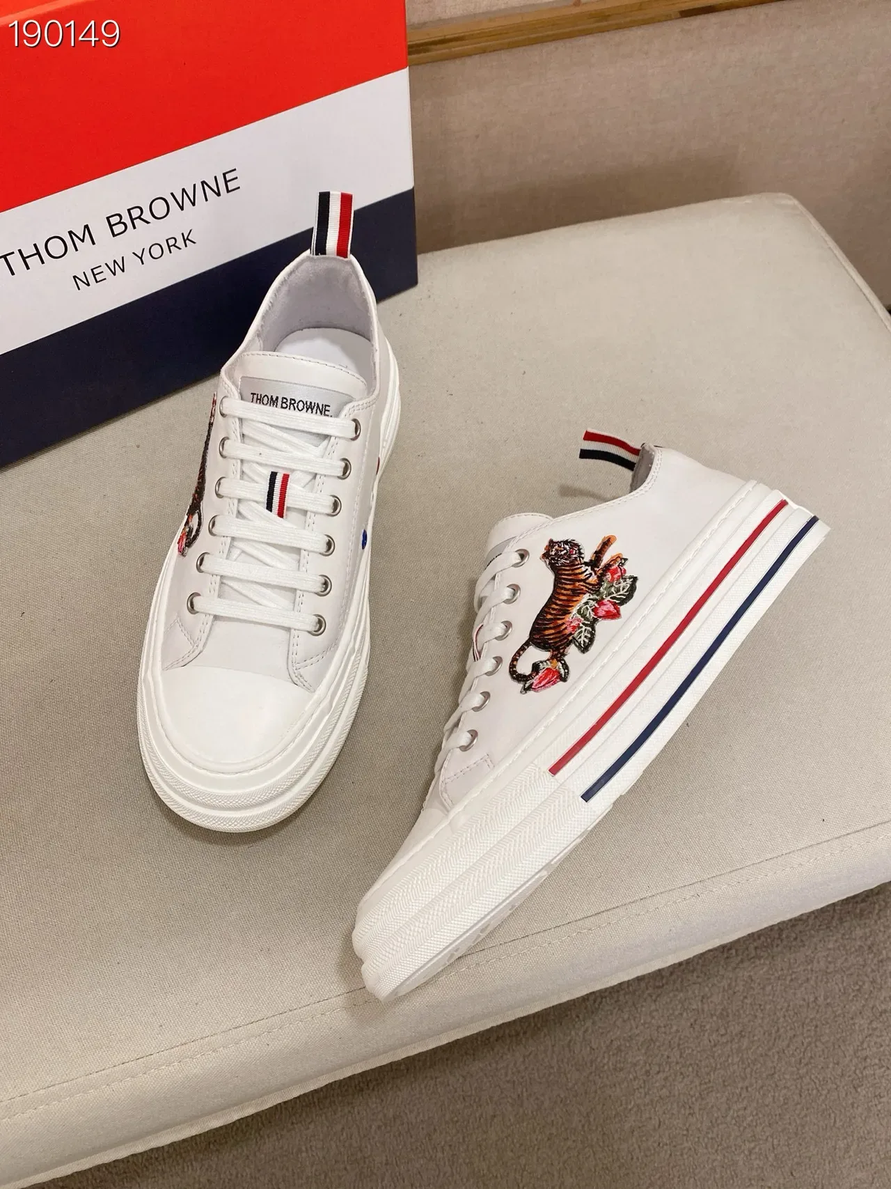 Kenzo Tiger Embroidered White Lifestyle Sneakers 8