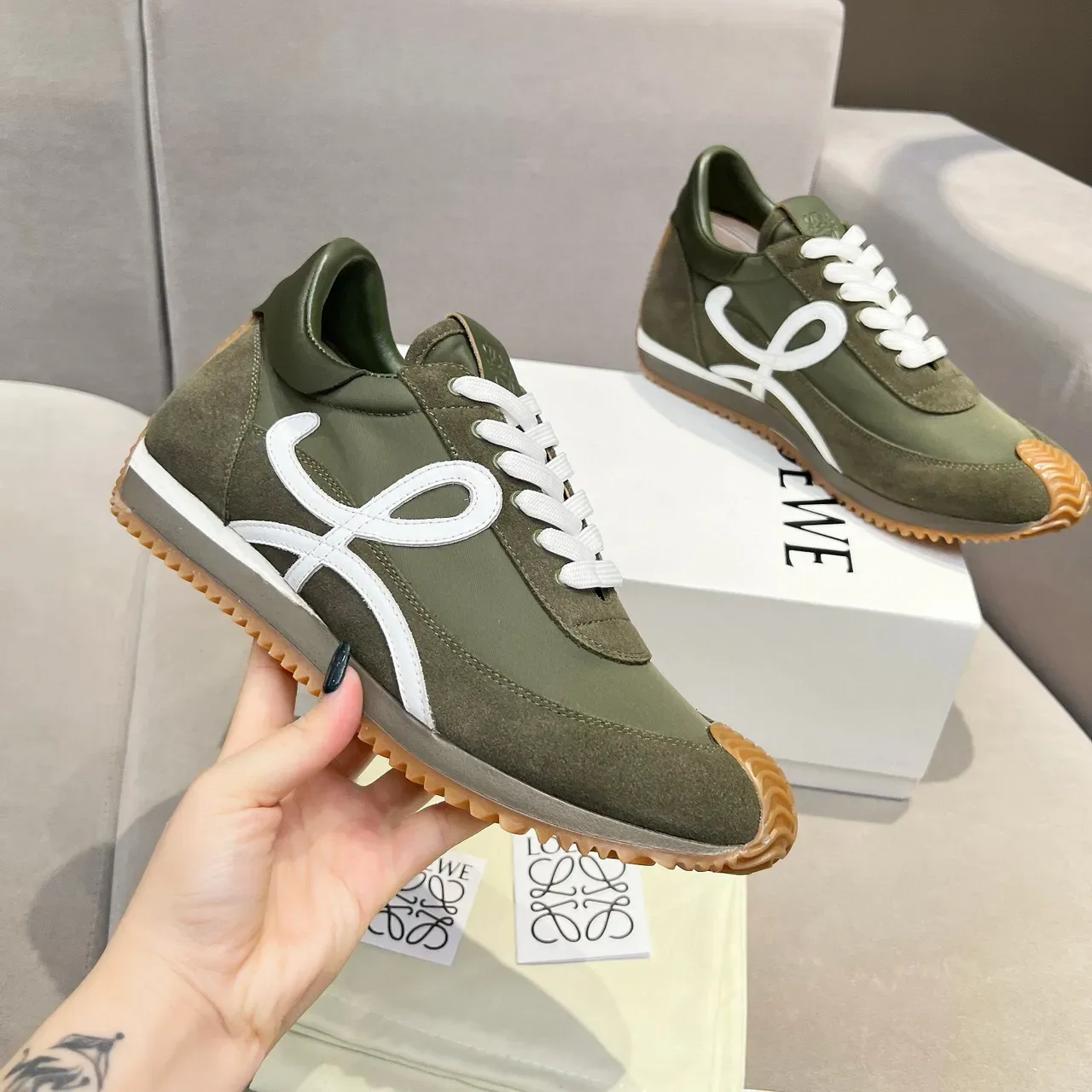 Loewe Flow Runner Vert Olive Blanc Anagram Lifestyle Sneakers 6