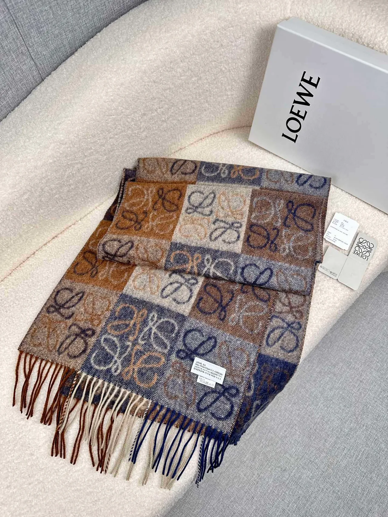 Loewe Monogram Jacquard Navy and Beige Cashmere Scarf 8