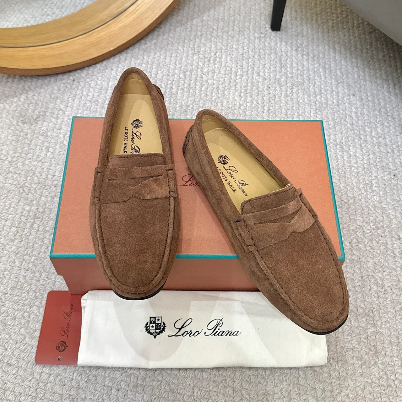 Loro Piana LP Dots Walk Mocassins marron en daim 2