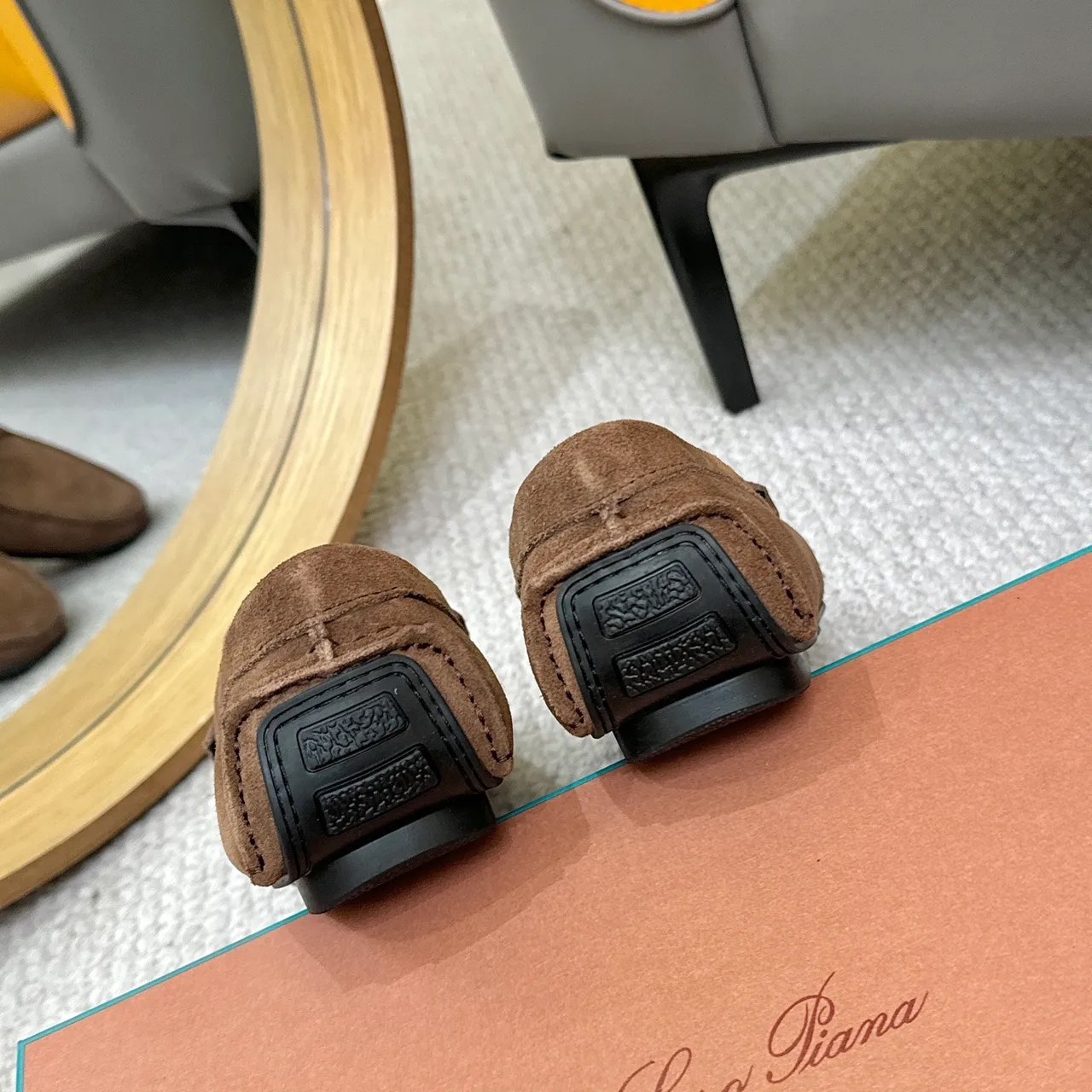 Loro Piana LP Dots Walk Mocassins marron en daim 9