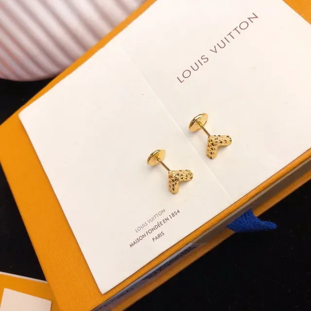 Louis Vuitton Alphabet V Motif Gold-Tone Faceted Stud Earrings 2