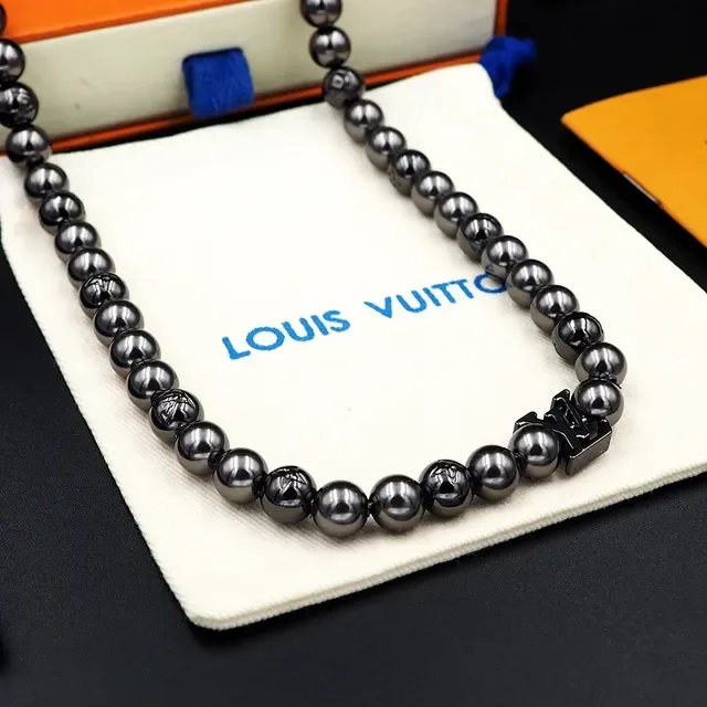 Louis Vuitton Beaded Monogram Pendant Necklace 5