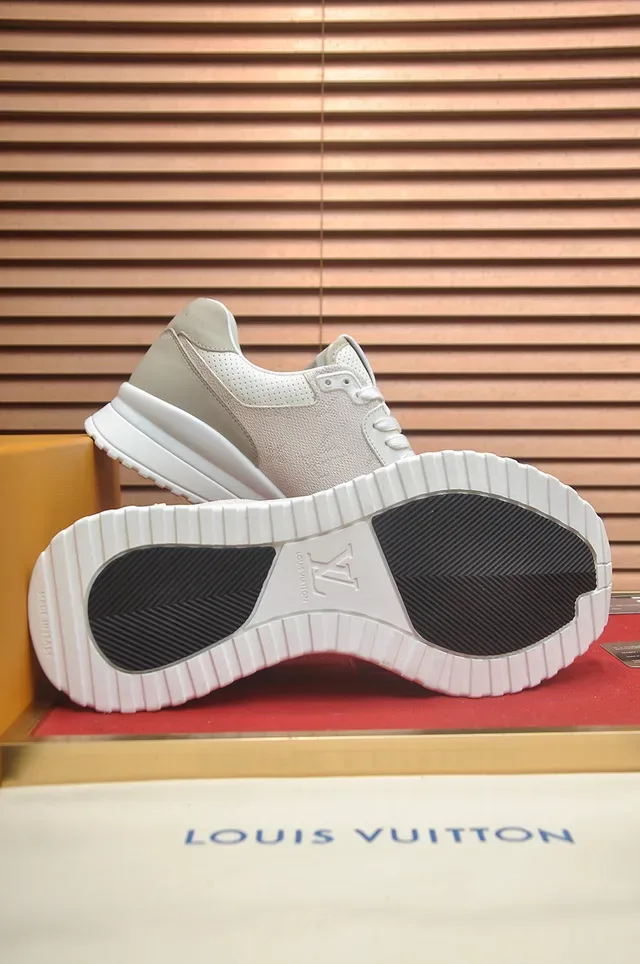 Louis Vuitton Sneakers Lifestyle Beige et Blanc Low-Top Matière Mixte 3