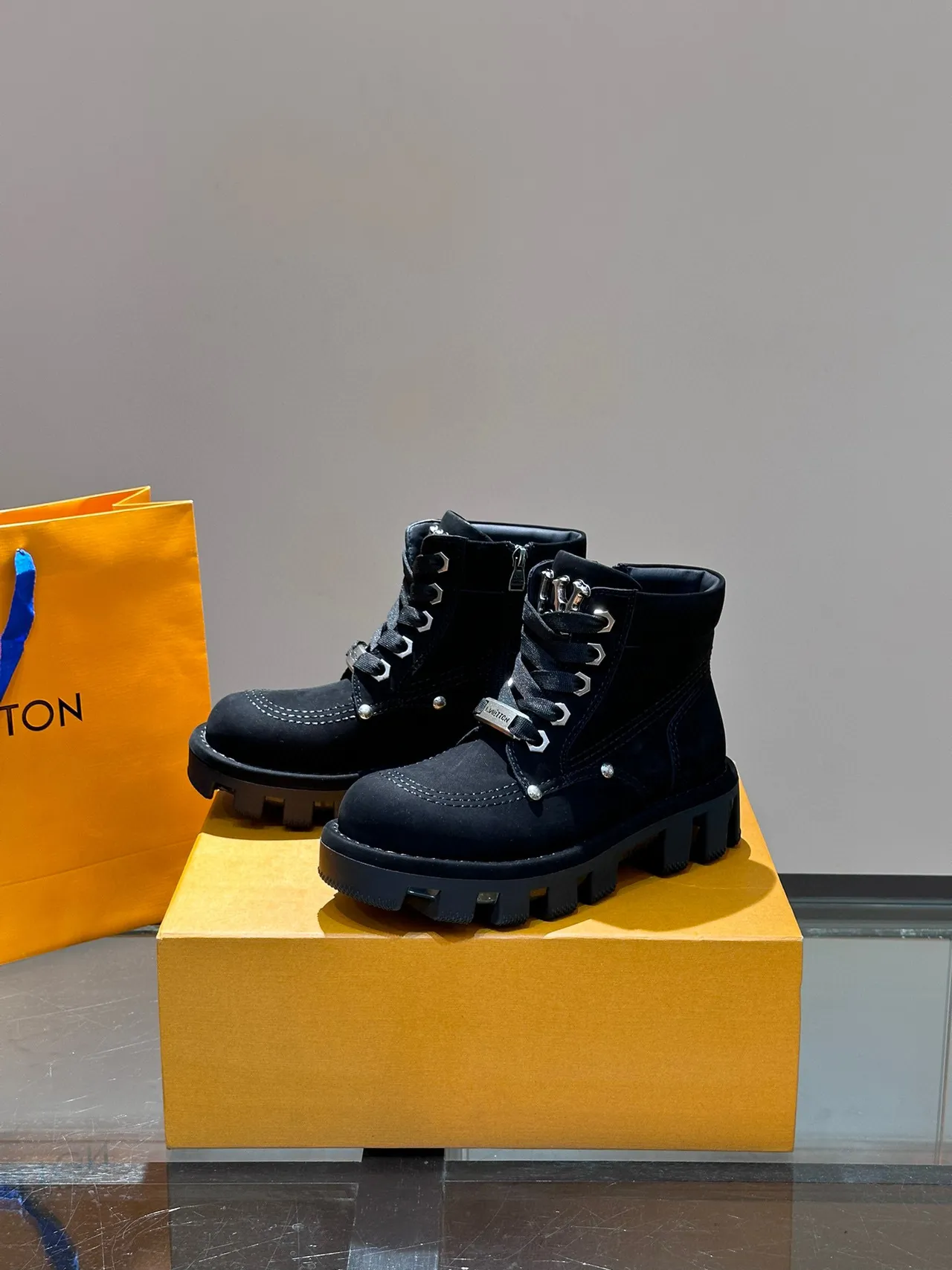 Louis Vuitton Black Chunky Lug Sole Ankle Boots 8