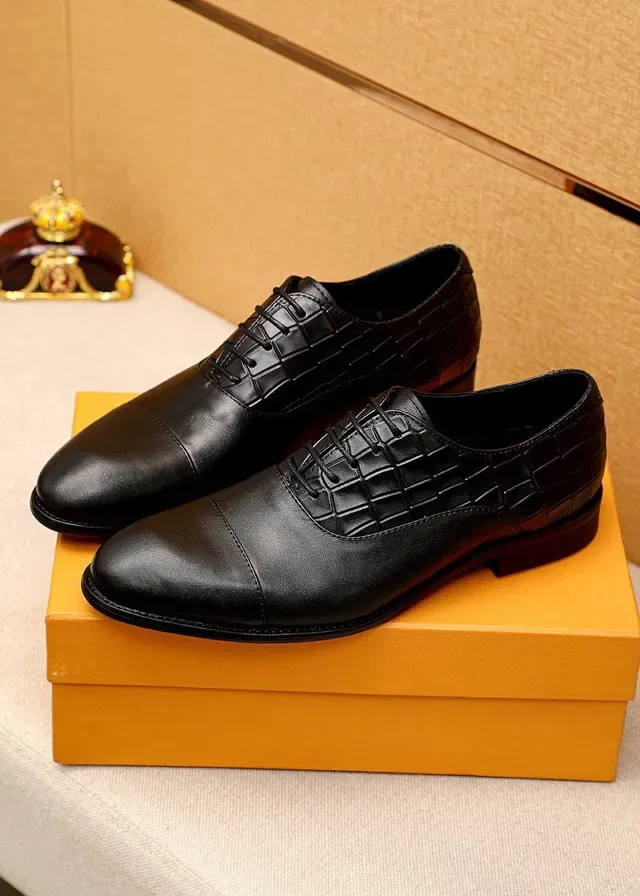 Louis Vuitton Chaussures Oxford Noir Or Cap-Toe Croc-Embossed Quarters 2