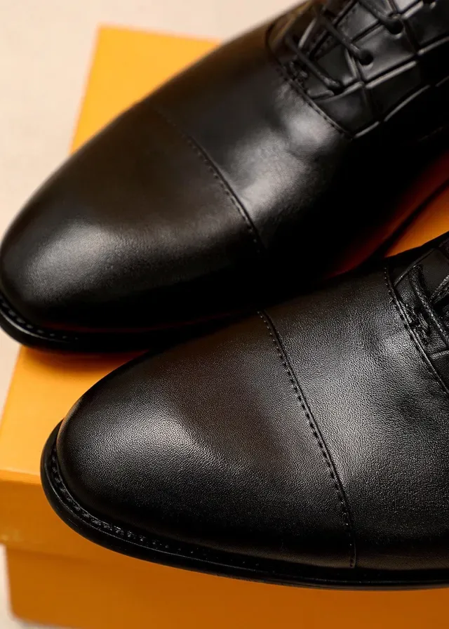 Louis Vuitton Chaussures Oxford Noir Or Cap-Toe Croc-Embossed Quarters 8