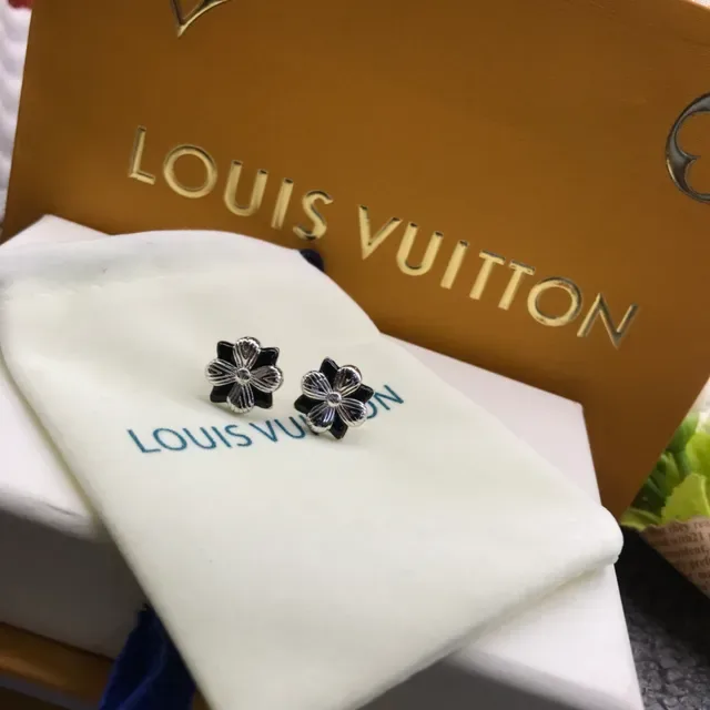 Louis Vuitton Black Gold Flower-Shaped Enamel-and-Metal Earrings 4