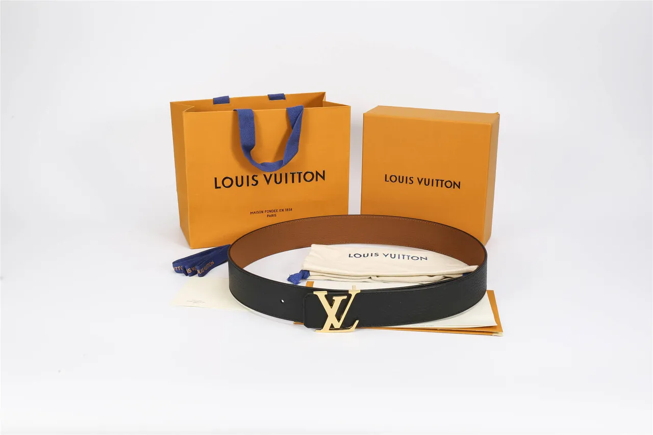 Louis Vuitton ceinture en cuir boucle monogram pebbled noir et or 2