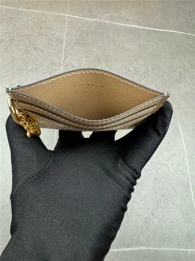 Louis Vuitton Black Gold Textured Taurillon Leather Monogram And Floral Motif Print Card Holder 9