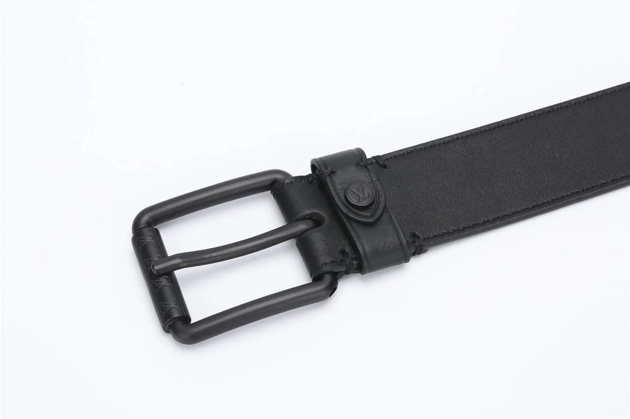 Louis Vuitton Black Matte Finish Embossed Monogram Leather Belt 10