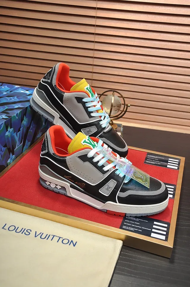 Louis Vuitton Sneakers Lifestyle Noir Multicolore Tige en Cuir et Synthétique en Couches Semelle Intermédiaire Sculptée Multi-Ton 5