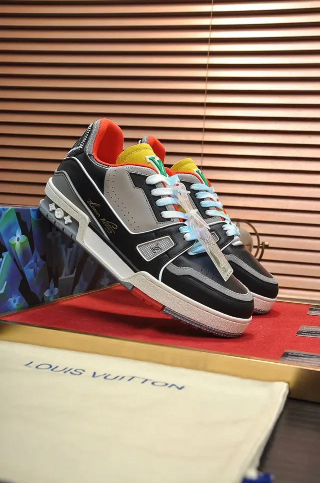 Louis Vuitton Sneakers Lifestyle Noir Multicolore Tige en Cuir et Synthétique en Couches Semelle Intermédiaire Sculptée Multi-Ton 7