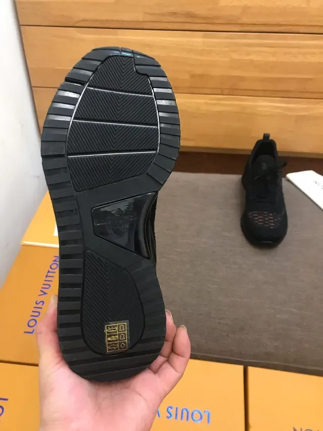 Louis Vuitton Black Orange Knit Upper Sculpted Rubber Sole Lifestyle Sneakers 5