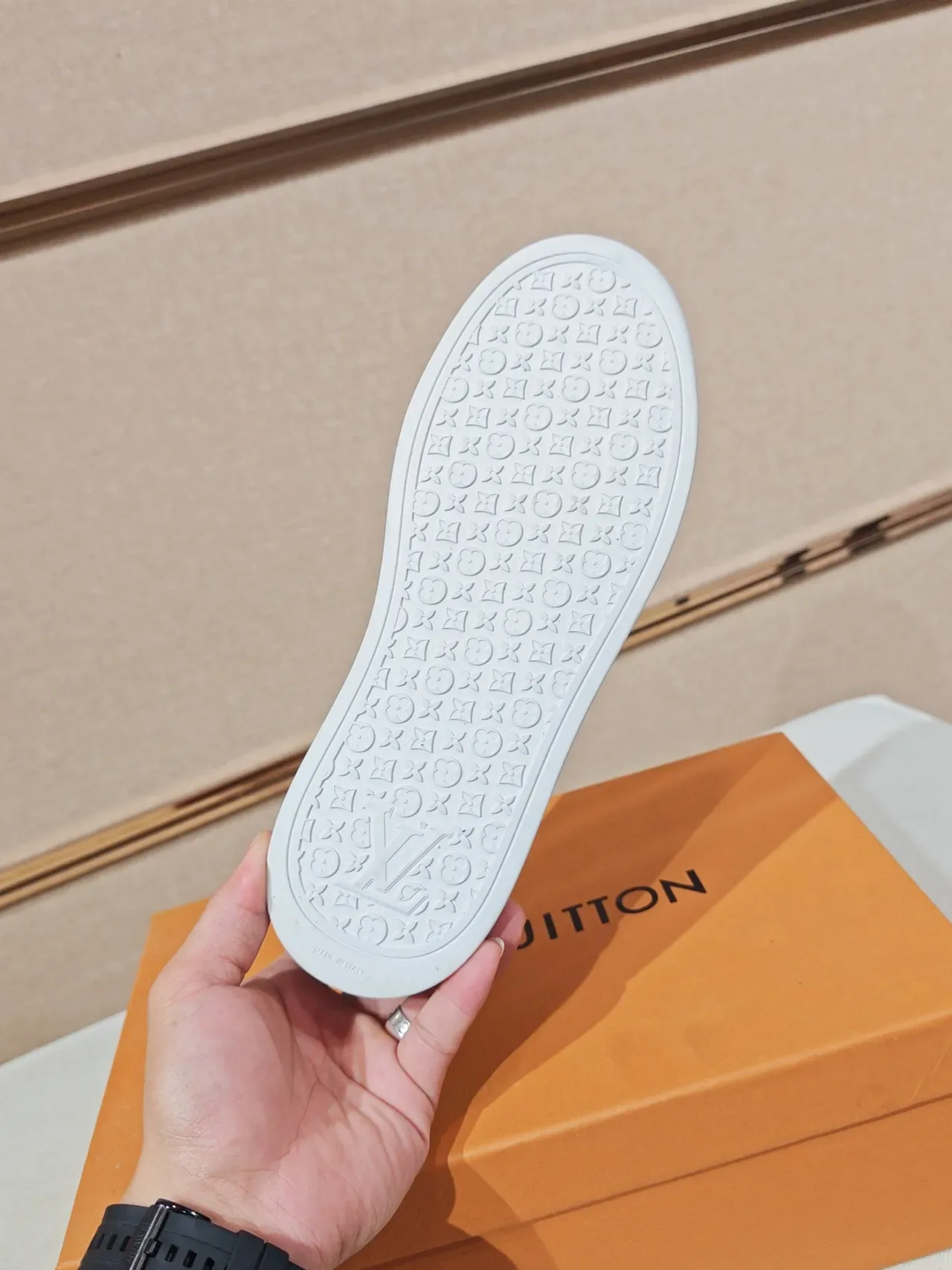 Louis Vuitton Sneakers Low-Top Suede e Damier Check Preto Branco Textil Lifestyle 2