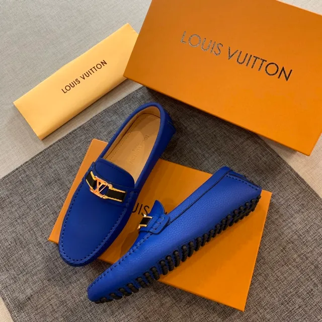 Louis Vuitton Azul Preto Couro Granulado Fivela Metal LV Mocassim 5