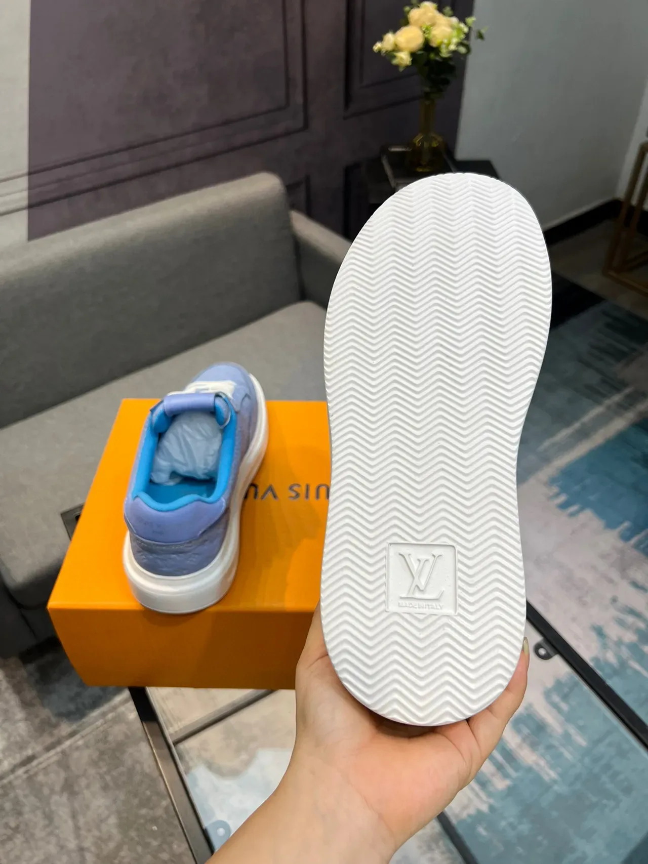 Louis Vuitton Blue White Monogram Leather Low-Top Lifestyle Sneakers 7