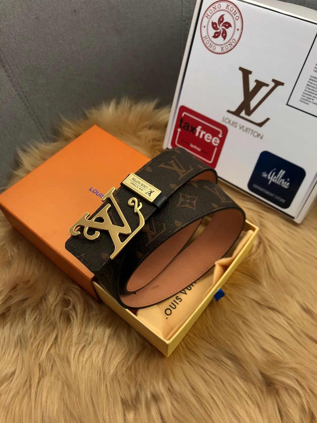 Louis Vuitton Brown Gold Monogram Canvas LV Buckle Leather Belt 6