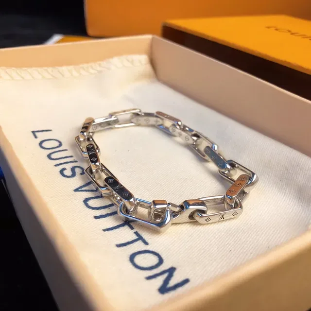 Louis Vuitton Chain Reaction Engraved Monogram Silver Bracelet 6