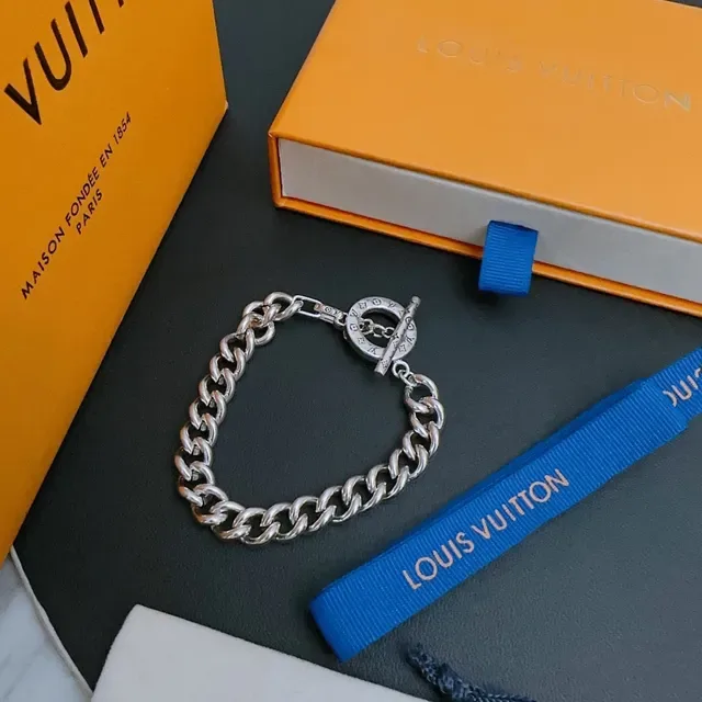 Louis Vuitton Chain Reaction Silver Orange Chunky Curb Toggle Clasp Bracelet 9