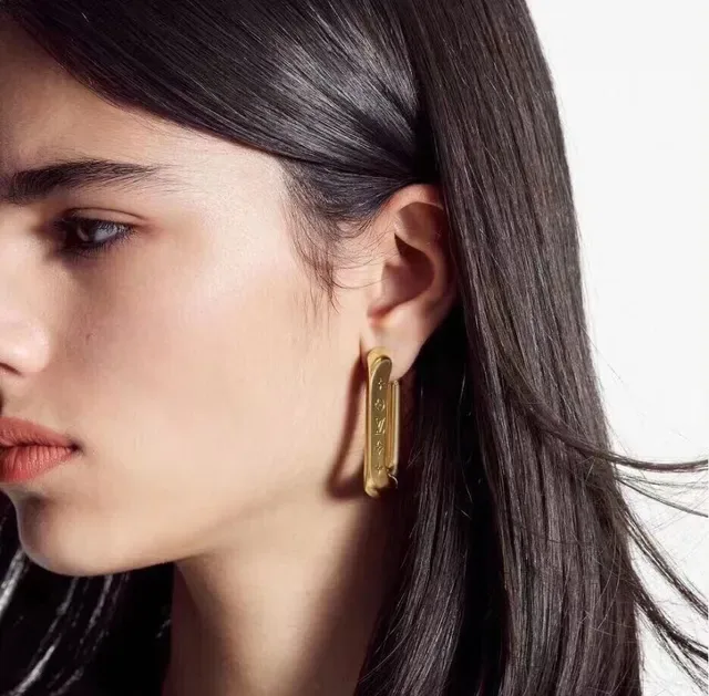 Louis Vuitton Engraved Monogram Oval Hoop Earrings 4