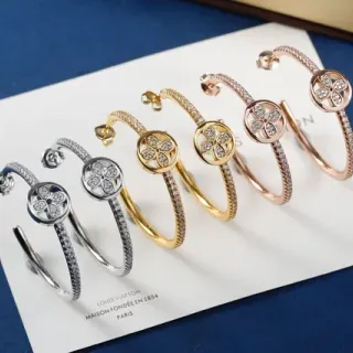 Louis Vuitton Motivo Floral Pavé Brazaletes Bisagra