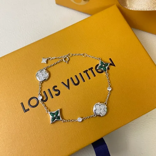 Louis Vuitton Gold Green Chain-Link Pavé-Set Crystals Bracelet 3