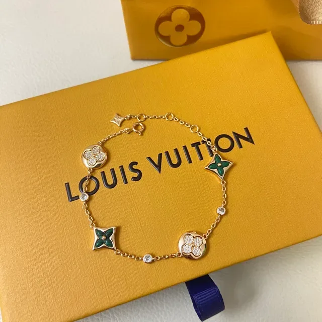 Louis Vuitton Gold Green Chain-Link Pavé-Set Crystals Bracelet 5