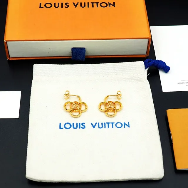 Louis Vuitton Gold Interlocking Circles Earrings 4