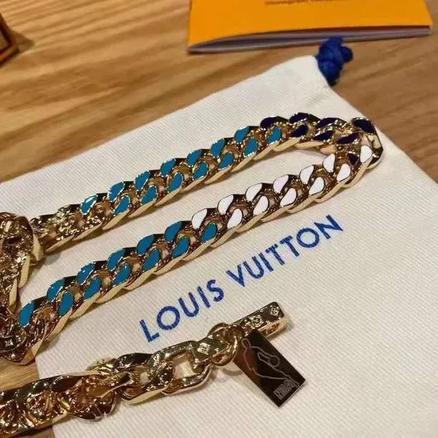 Louis Vuitton Gold-Tone Enamel Teardrop Chain Necklace 3