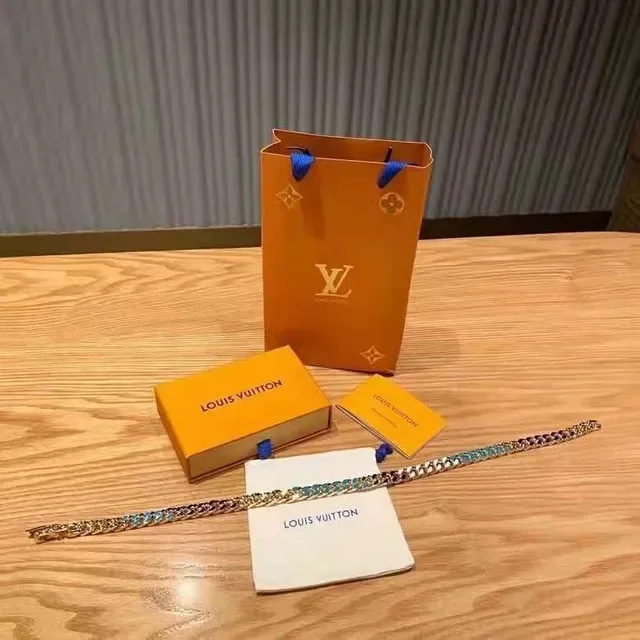 Louis Vuitton Gold-Tone Enamel Teardrop Chain Necklace 6