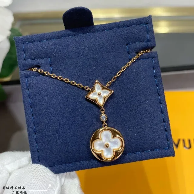 Collier Louis Vuitton Chaîne Dorée Blanche Nacre Fleurs Quadrifoliées 5
