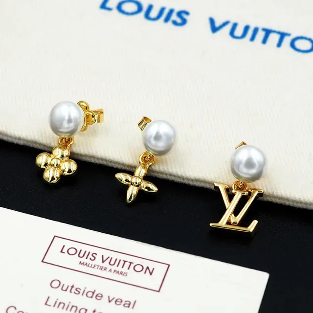 Louis Vuitton Gold White Pearl-Top Earrings 4