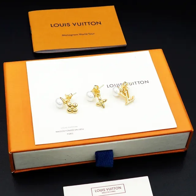 Louis Vuitton Gold White Pearl-Top Earrings 8