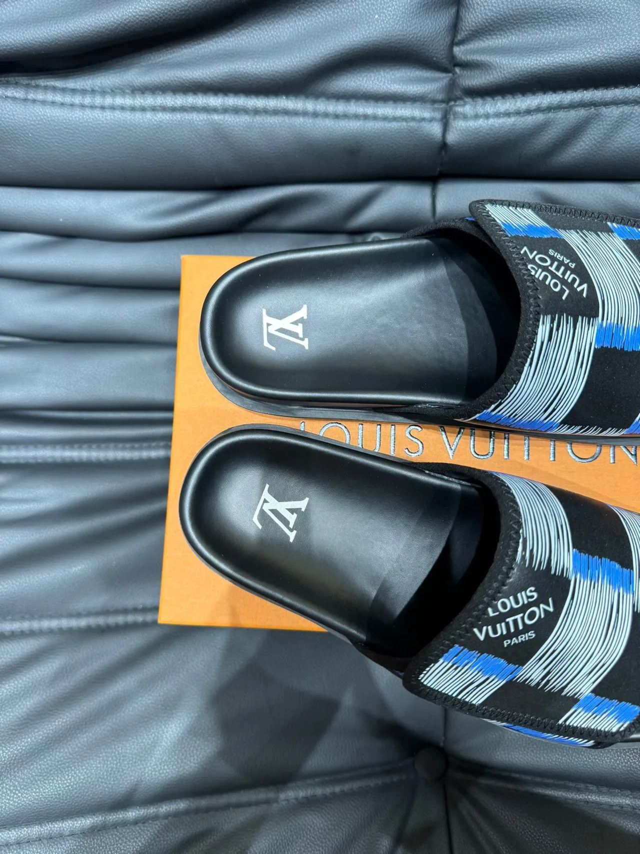 Louis Vuitton Graphic-Print Strap Slipper 8