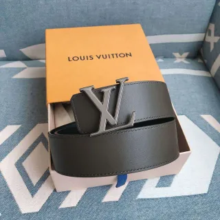 Louis Vuitton Gray Silver Reversible Oversized LV Monogram Buckle Leather Belt