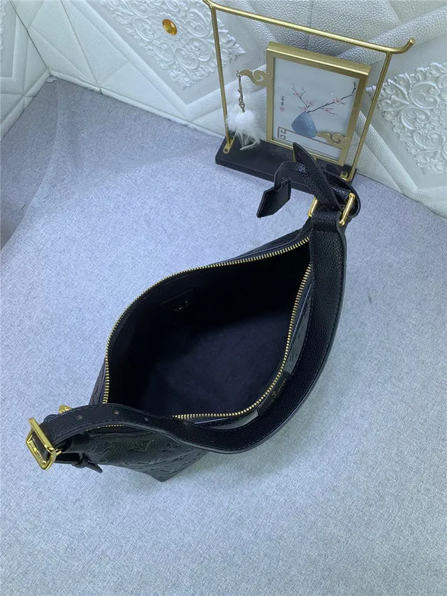 Louis Vuitton Hobo Embossed Monogram Cream Leather Hobo Bag 10