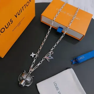 Louis Vuitton Iconic Charms Silver Blue Link Chain Tiger Head Pendant Necklace
