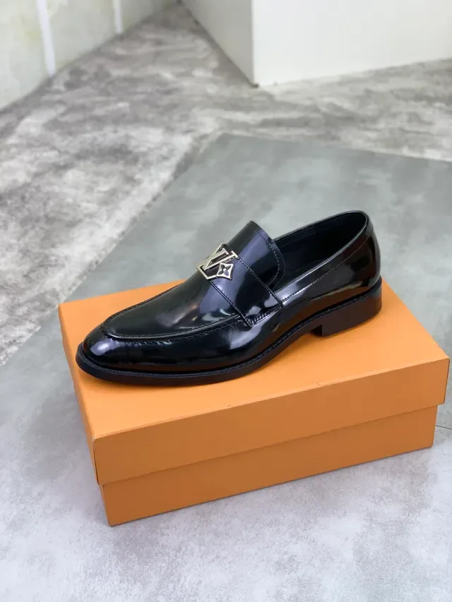 Louis Vuitton Logo Buckle Loafer Black Patent Leather Loafers 4